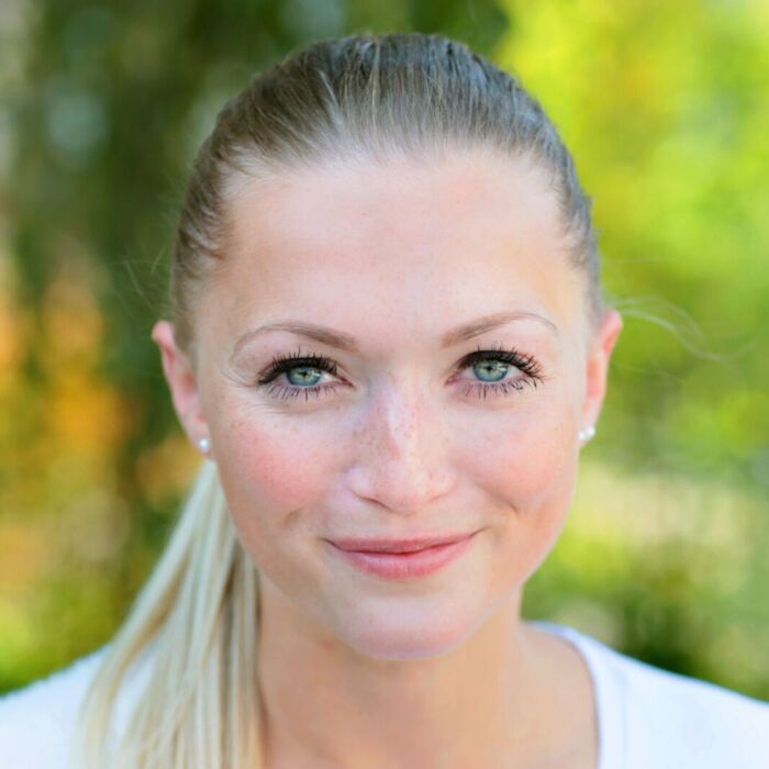 908a5115-e1614283491893-700x700-2