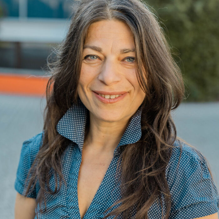 icingier-scaled-e1699708796974-700x700-2